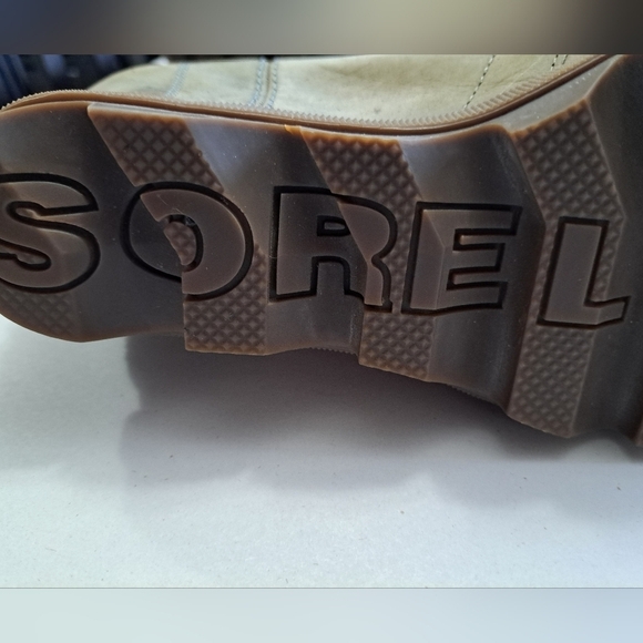 Sale Sorel Joan Of Arctic Olive Green Wedge Bootie    Size 7 - Picture 7 of 9